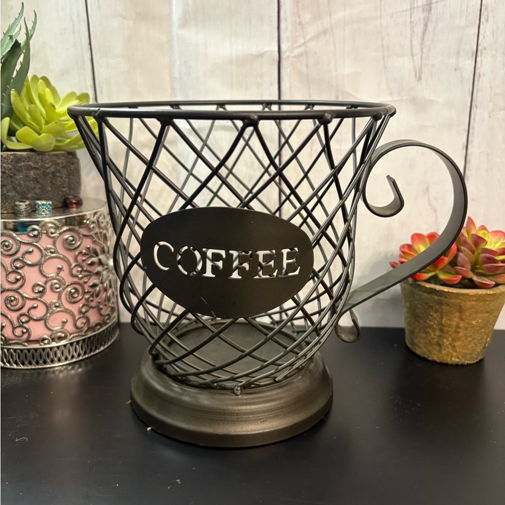 Black Metal Coffee Holder